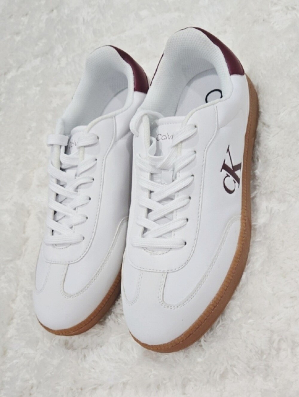 Calvin Klein Women’s White Burgundy Sneakers Size 11 M Casual Lace Up Shoes - Picture 1 of 6